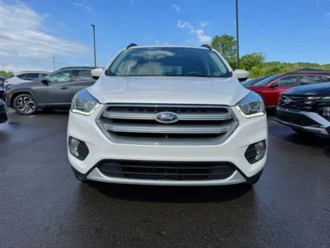 More photos of 2017 Ford Escape SE at Don Wood Hyundai, OH