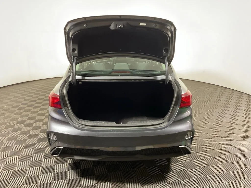 Kia Forte photo 13
