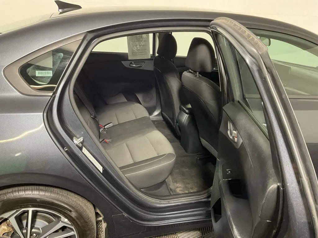 Kia Forte photo 32