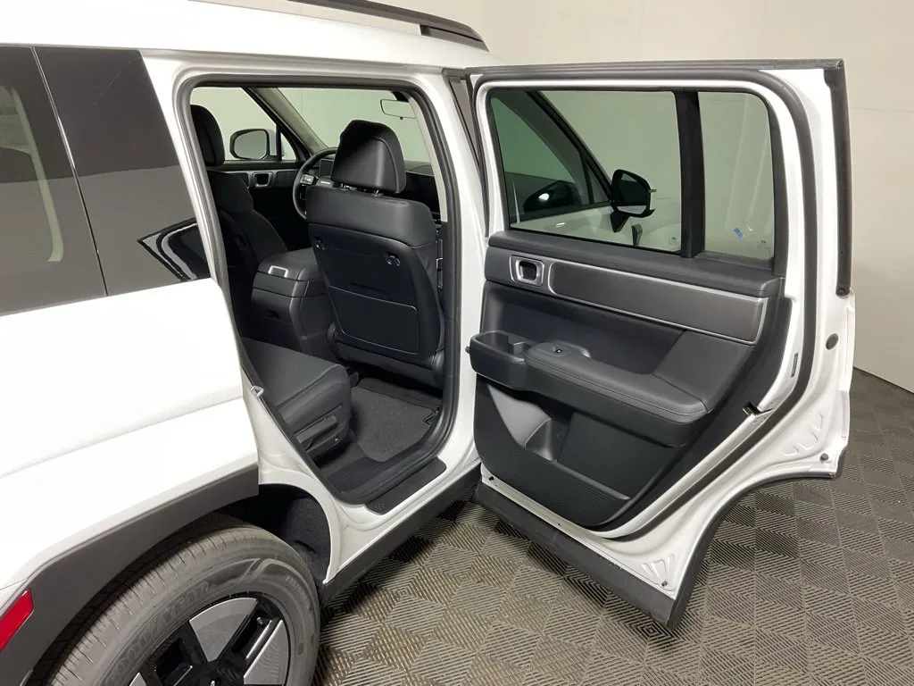 Hyundai Santa Fe photo 32