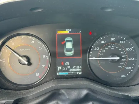 More photos of 2023 Subaru Crosstrek Premium at Don Wood Hyundai, OH