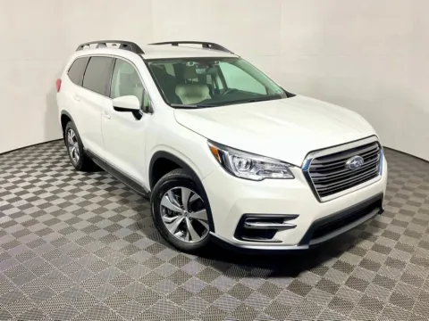 More photos of 2021 Subaru Ascent Premium at Don Wood Hyundai, OH