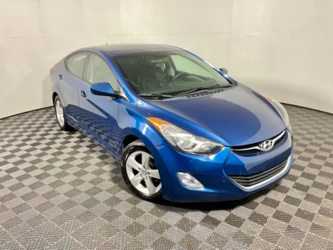 More photos of 2013 Hyundai Elantra GLS at Don Wood Hyundai, OH