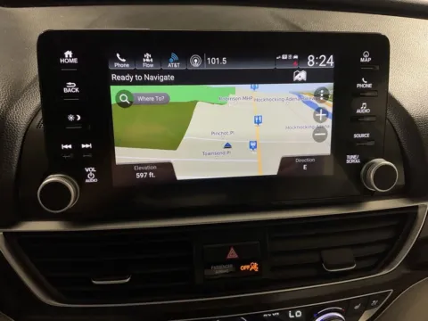 More photos of 2020 Honda Accord Hybrid Touring at Don Wood Hyundai, OH