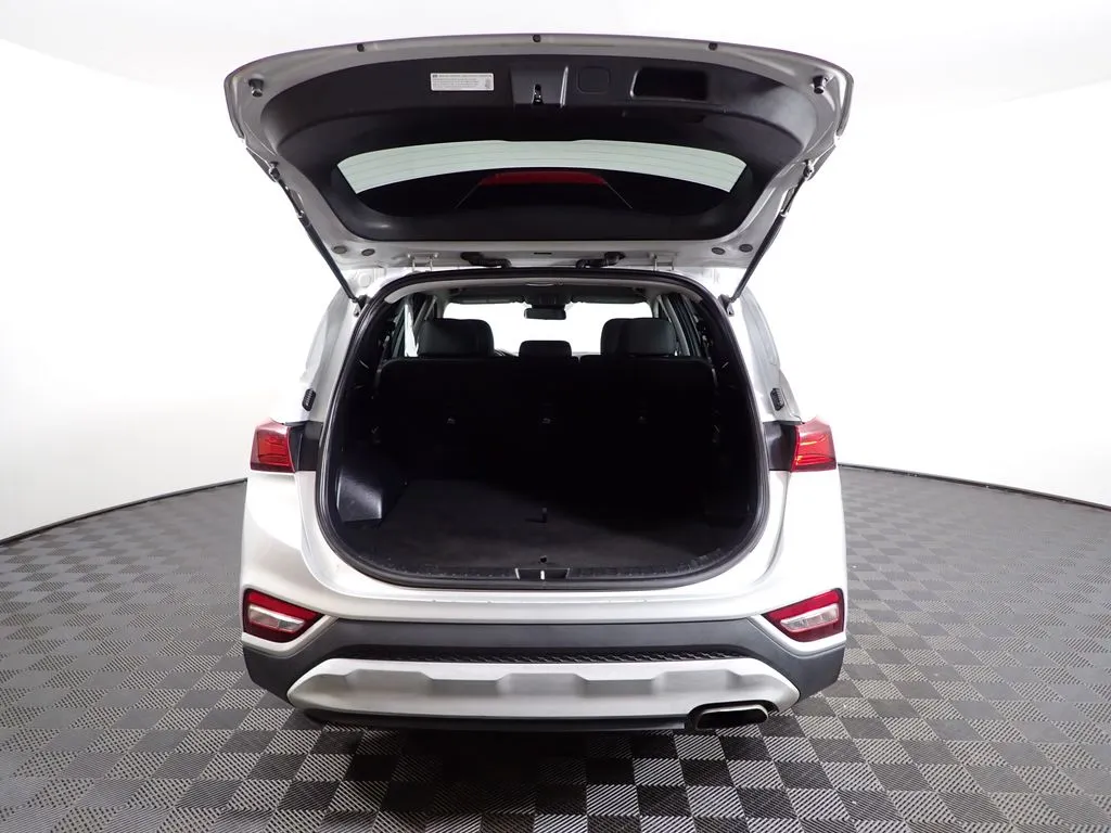 Hyundai Santa Fe photo 9