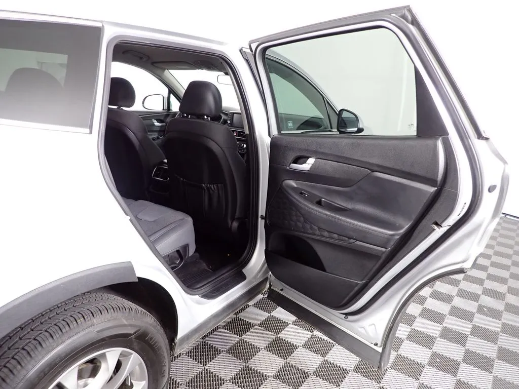 Hyundai Santa Fe photo 28
