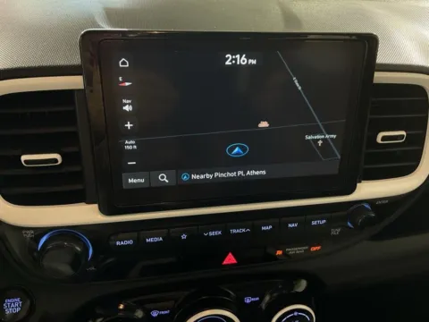 More photos of 2022 Hyundai Venue Limited at Don Wood Hyundai, OH