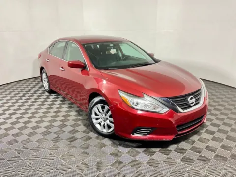 More photos of 2016 Nissan Altima 2.5 S at Don Wood Hyundai, OH