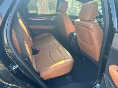 More photos of 2020 Cadillac XT5 Premium Luxury at Don Wood Hyundai, OH