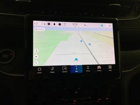 More photos of 2022 Jeep Grand Cherokee Limited at Don Wood Hyundai, OH