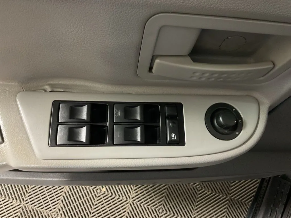 Dodge Dakota photo 14