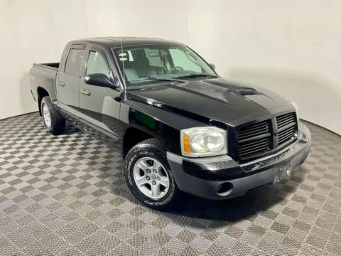 Another view of 2005 Dodge Dakota SLT for sale in Athens, OH at Don Wood Hyundai