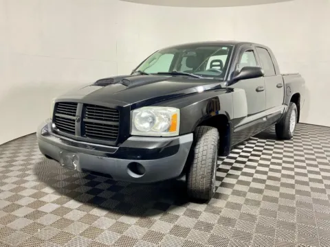 Photos of 2005 Dodge Dakota SLT for sale in Athens, OH at Don Wood Hyundai