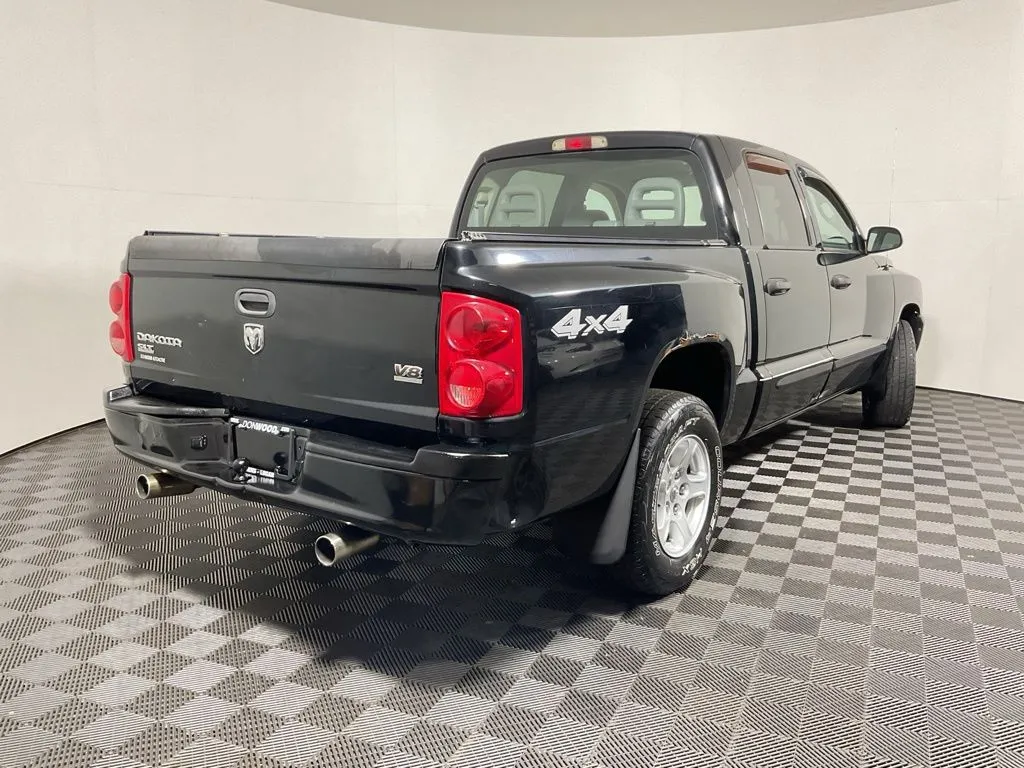 Dodge Dakota photo 11