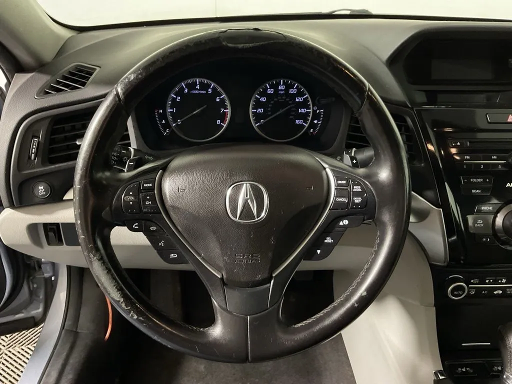 Acura ILX photo 24