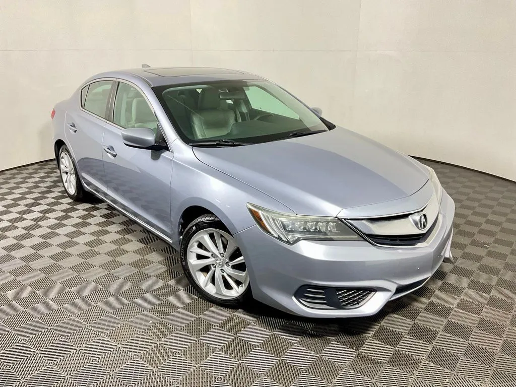 Acura ILX photo 6