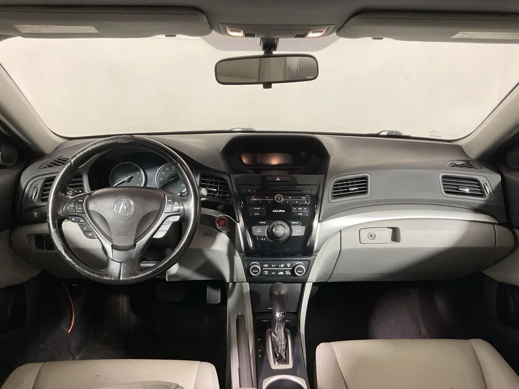 Acura ILX photo 22