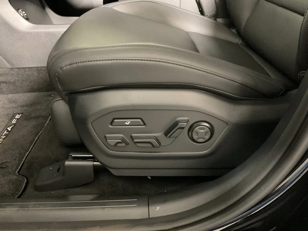 Hyundai Santa Fe photo 22