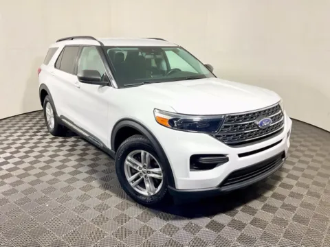 More photos of 2022 Ford Explorer XLT at Don Wood Hyundai, OH