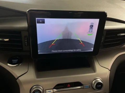 More photos of 2022 Ford Explorer XLT at Don Wood Hyundai, OH