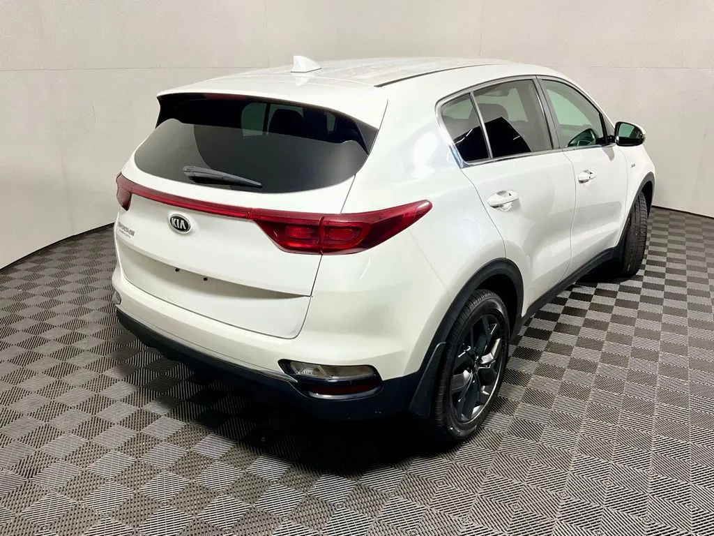 Kia Sportage photo 17