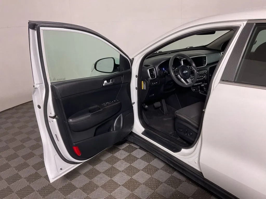 Kia Sportage photo 18