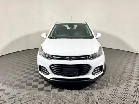 More photos of 2020 Chevrolet Trax LS at Don Wood Hyundai, OH