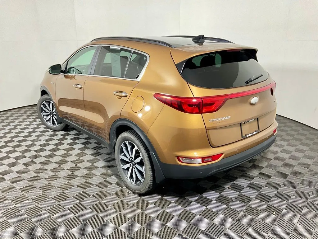 Kia Sportage photo 14