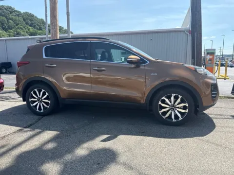 More photos of 2019 Kia Sportage EX at Don Wood Hyundai, OH