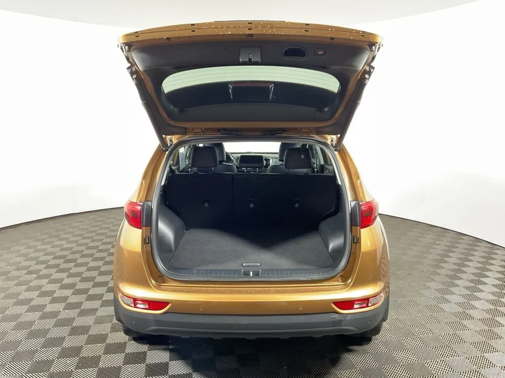 Kia Sportage photo 16