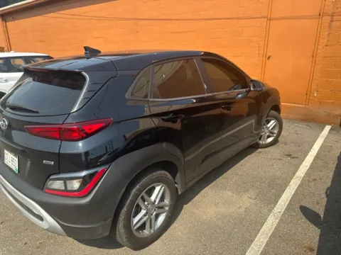 More photos of 2023 Hyundai Kona SE at Don Wood Hyundai, OH