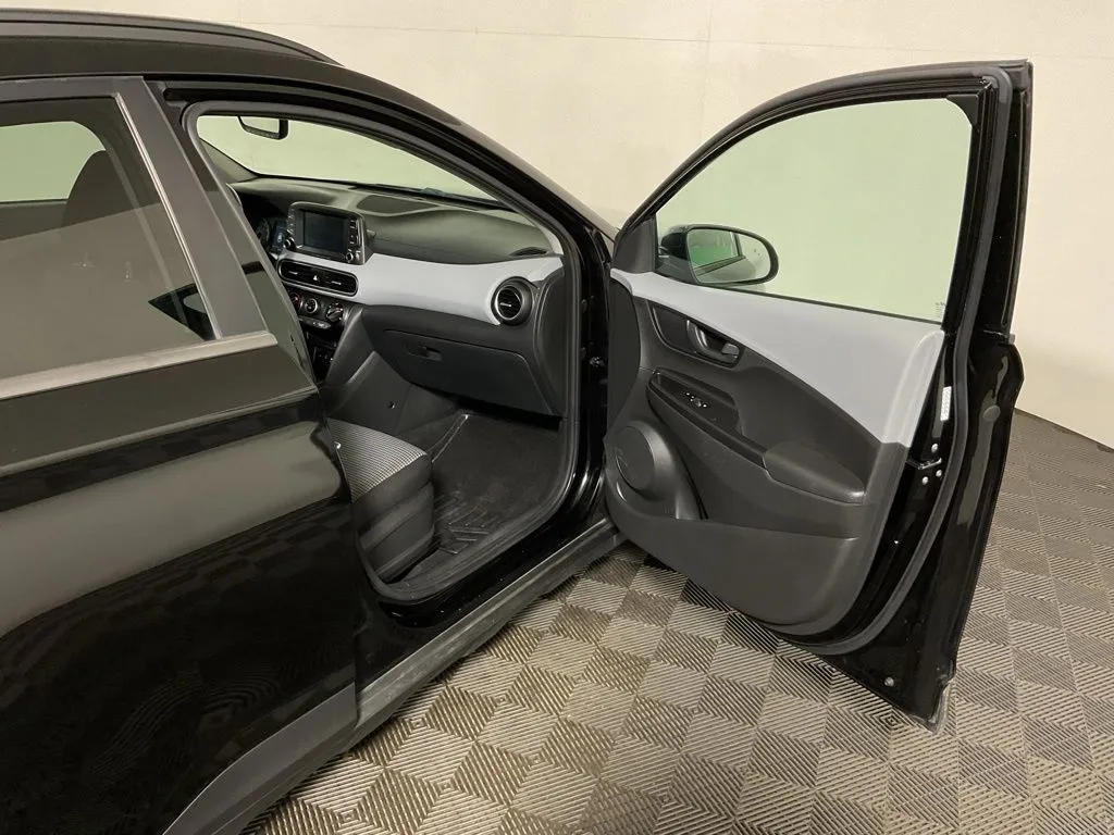 Hyundai Kona photo 36