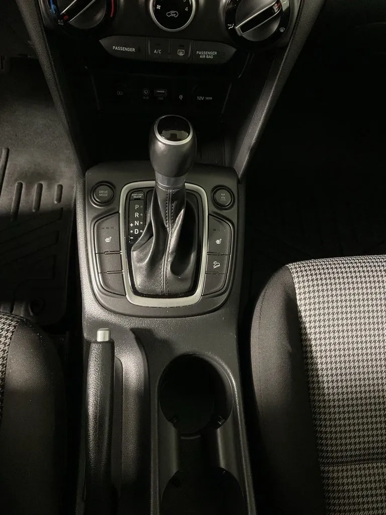 Hyundai Kona photo 30