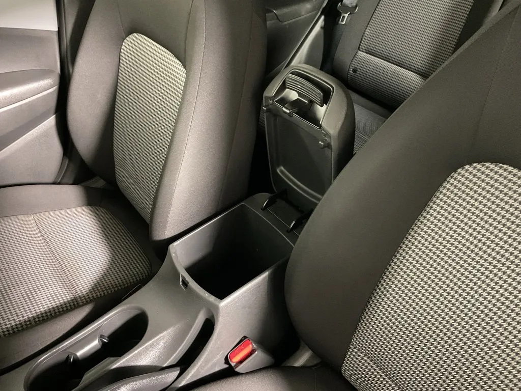 Hyundai Kona photo 31