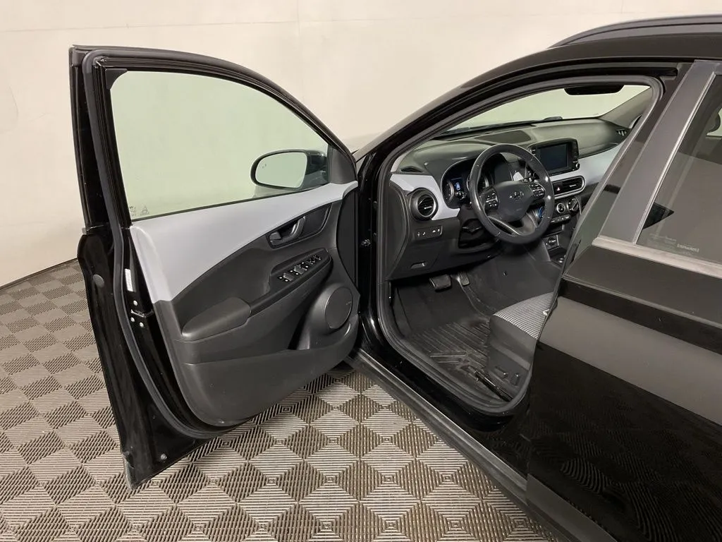 Hyundai Kona photo 19