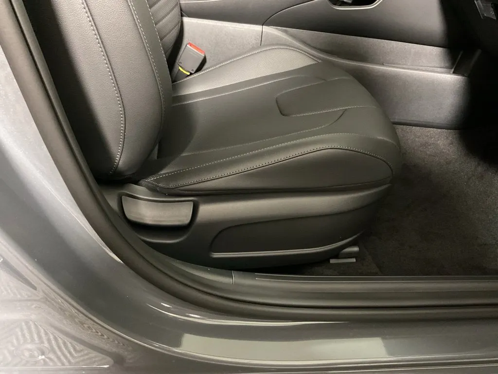 Hyundai Elantra photo 39