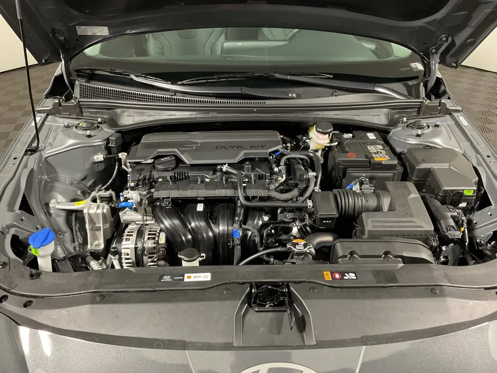 Hyundai Elantra photo 42