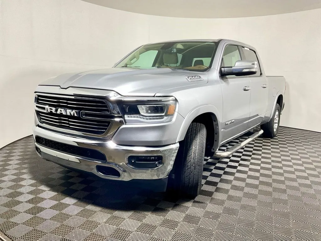 Ram 1500 photo 2