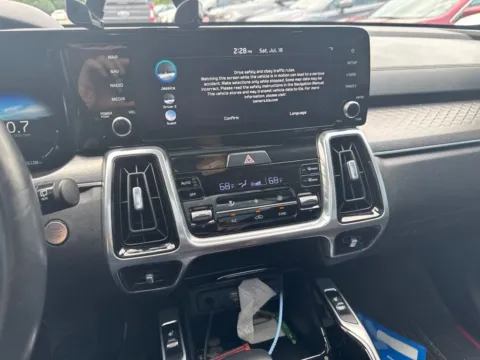 More photos of 2023 Kia Sorento SX at Don Wood Hyundai, OH