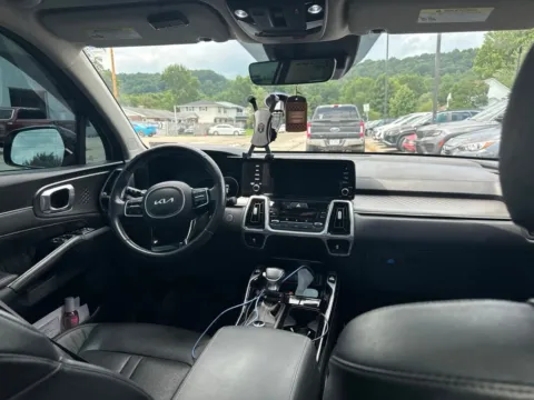 Another view of 2023 Kia Sorento SX for sale in Athens, OH at Don Wood Hyundai