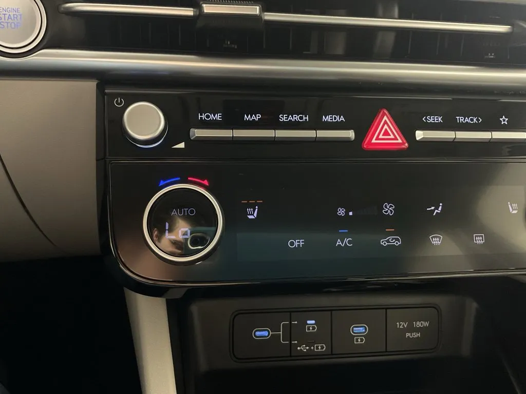 Hyundai Tucson photo 3