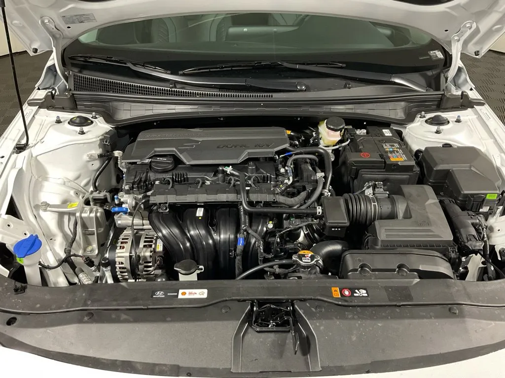 Hyundai Elantra photo 42