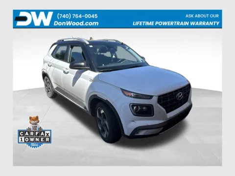 White 2023 Hyundai Venue Limited for sale in Athens, OH