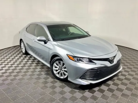 More photos of 2020 Toyota Camry LE at Don Wood Hyundai, OH