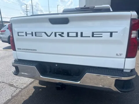 More photos of 2021 Chevrolet Silverado 1500 LT at Don Wood Hyundai, OH