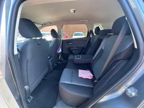 More photos of 2023 Nissan Rogue SV at Don Wood Hyundai, OH