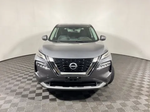 More photos of 2023 Nissan Rogue SV at Don Wood Hyundai, OH