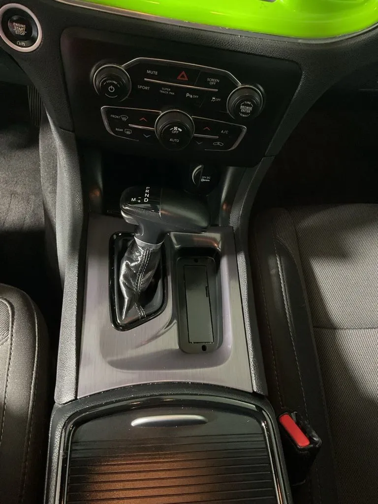 Dodge Charger photo 28