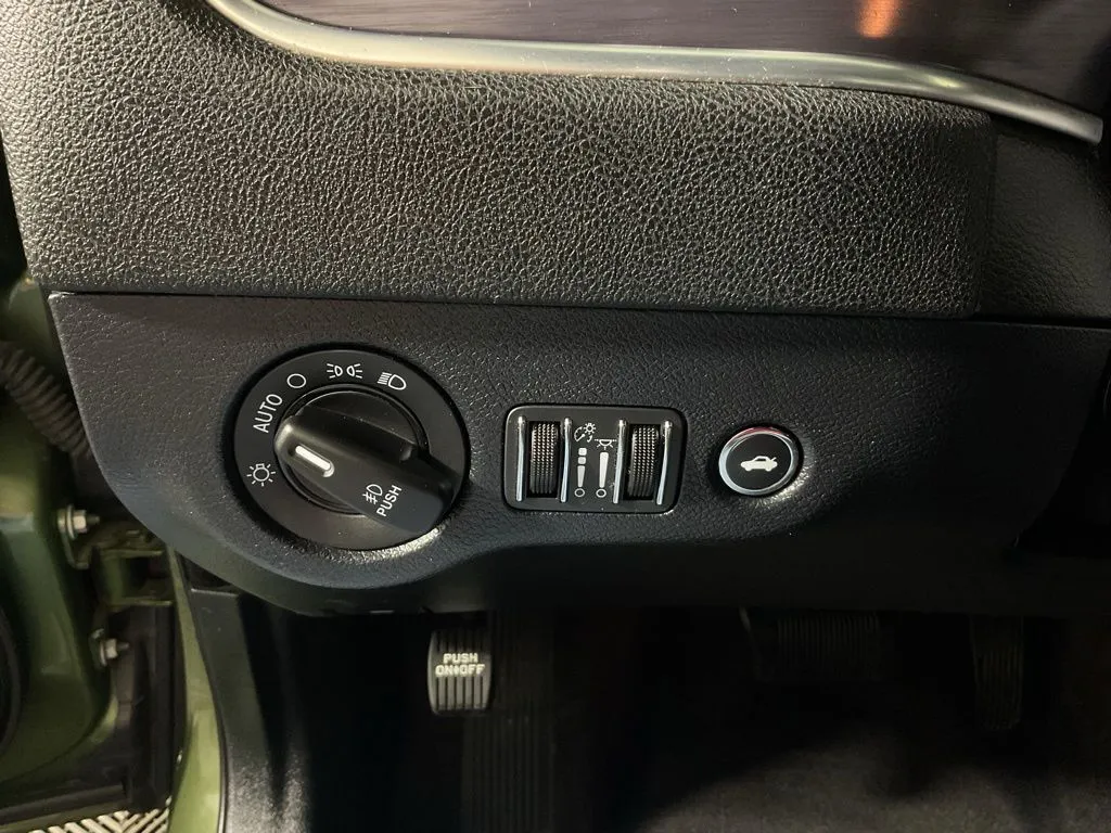 Dodge Charger photo 27