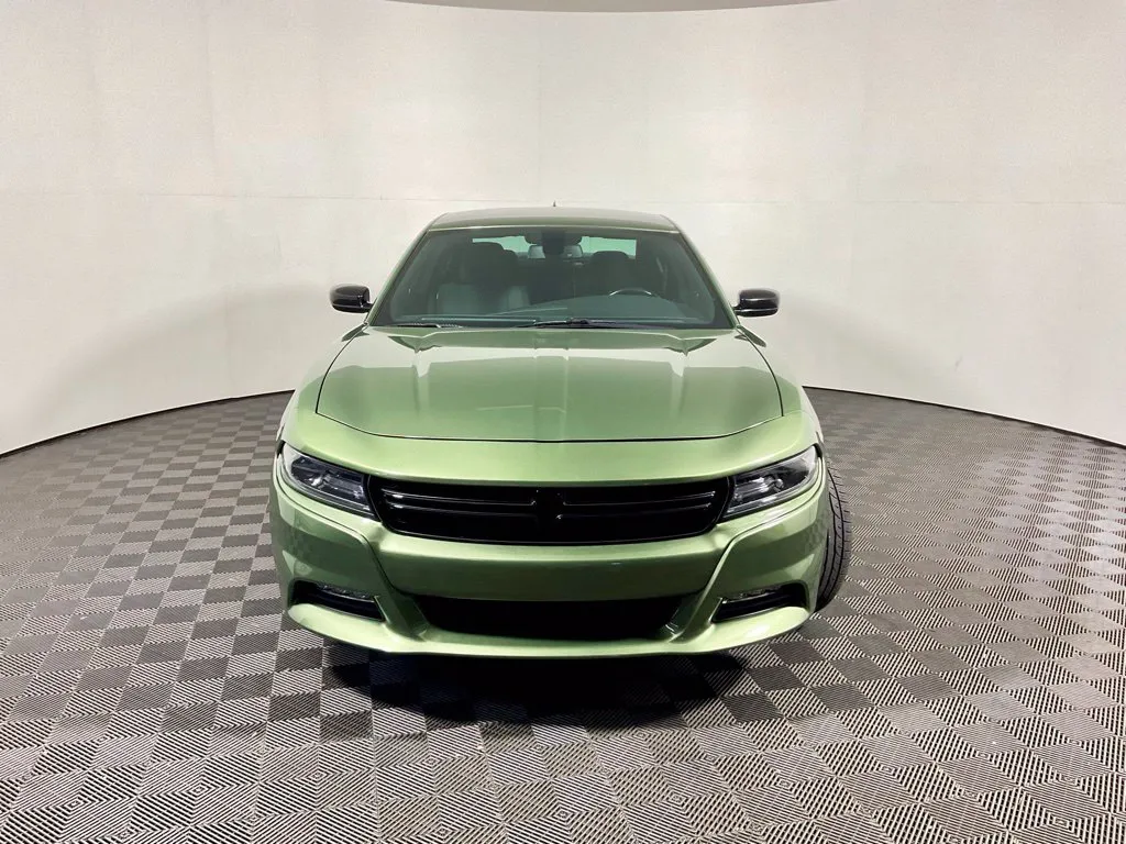 Dodge Charger photo 5